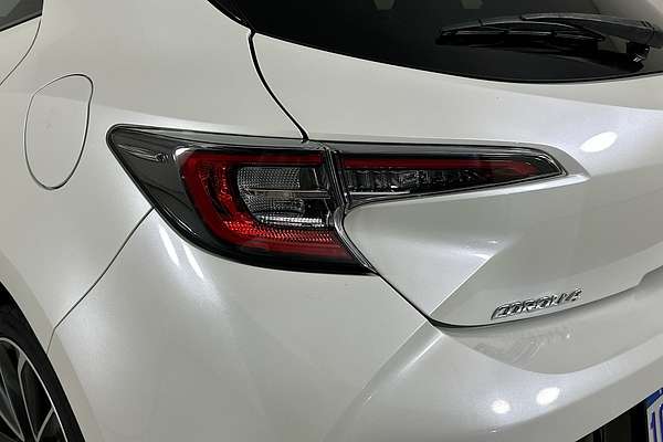 2019 Toyota COROLLA ZR MZEA12R