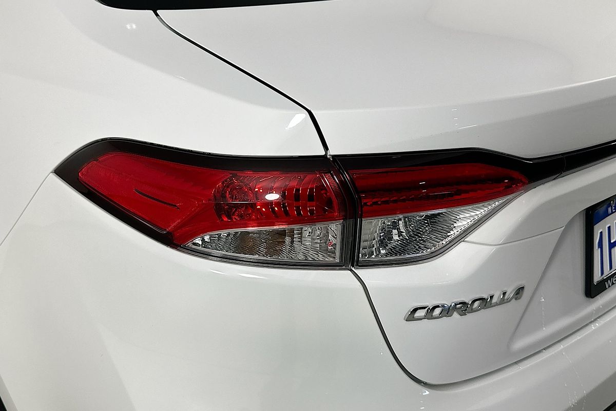 2021 Toyota COROLLA ASCENT SPORT MZEA12R