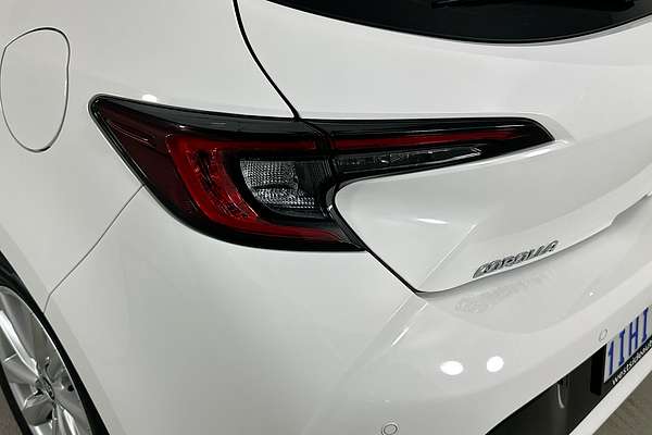 2024 Toyota COROLLA ASCENT SPORT HYBRID ZWE219R