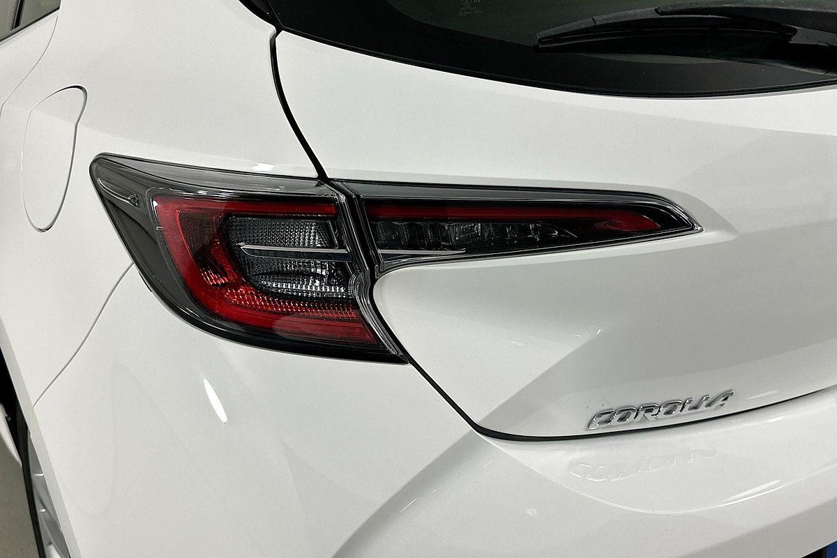 2022 Toyota COROLLA ASCENT SPORT MZEA12R