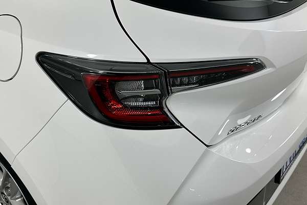 2019 Toyota COROLLA ASCENT SPORT HYBRID ZWE211R