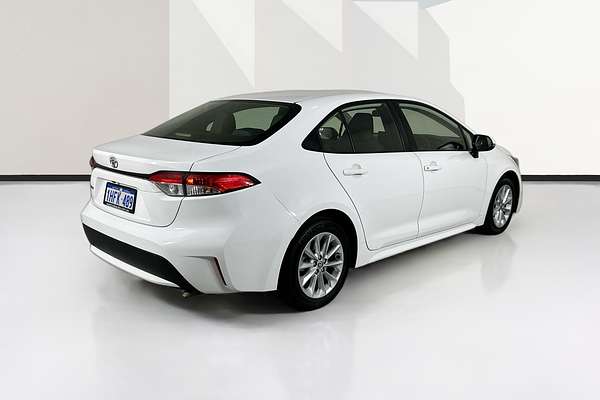 2021 Toyota COROLLA ASCENT SPORT MZEA12R