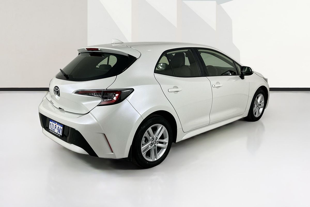2019 Toyota COROLLA Ascent Sport MZEA12R