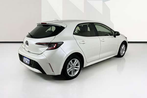 2019 Toyota COROLLA Ascent Sport MZEA12R