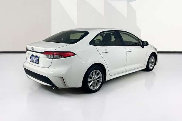 2021 Toyota COROLLA ASCENT SPORT MZEA12R