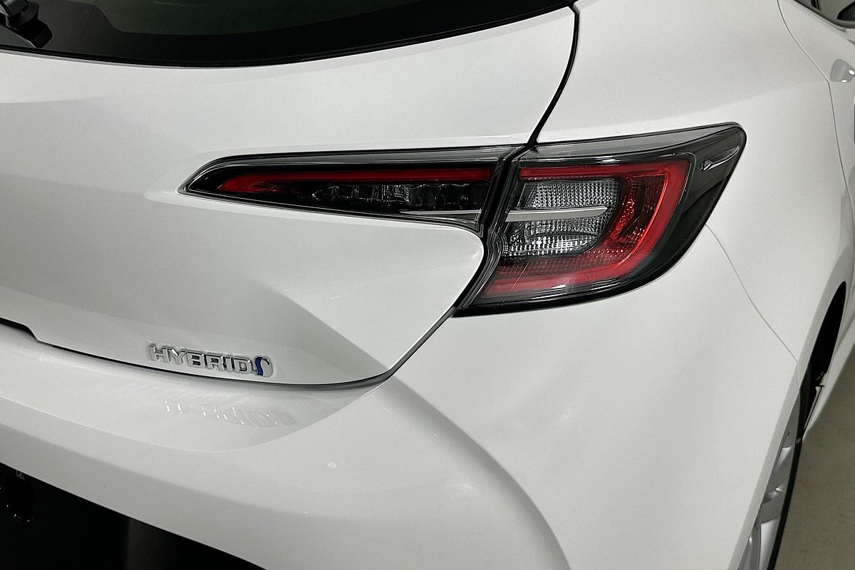 2022 Toyota COROLLA ASCENT SPORT HYBRID ZWE211R