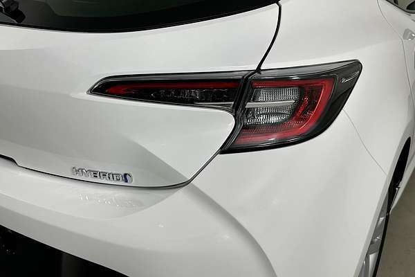 2022 Toyota COROLLA ASCENT SPORT HYBRID ZWE211R