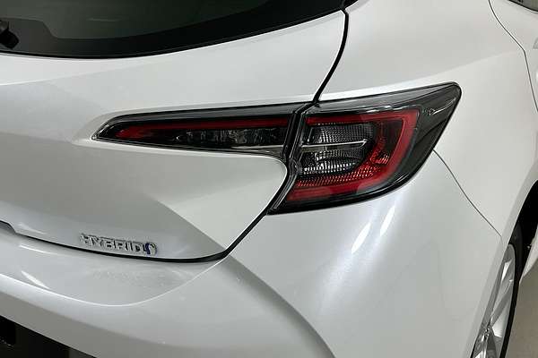2022 Toyota COROLLA ASCENT SPORT HYBRID ZWE219R