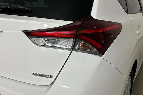 2018 Toyota COROLLA HYBRID ZWE186R MY16