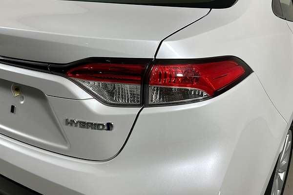 2022 Toyota COROLLA ASCENT SPORT HYBRID ZWE211R