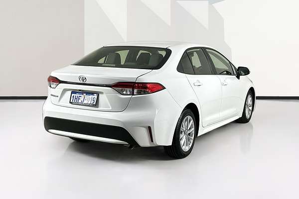 2021 Toyota COROLLA ASCENT SPORT MZEA12R