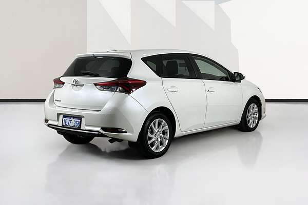 2015 Toyota COROLLA ASCENT SPORT ZRE182R