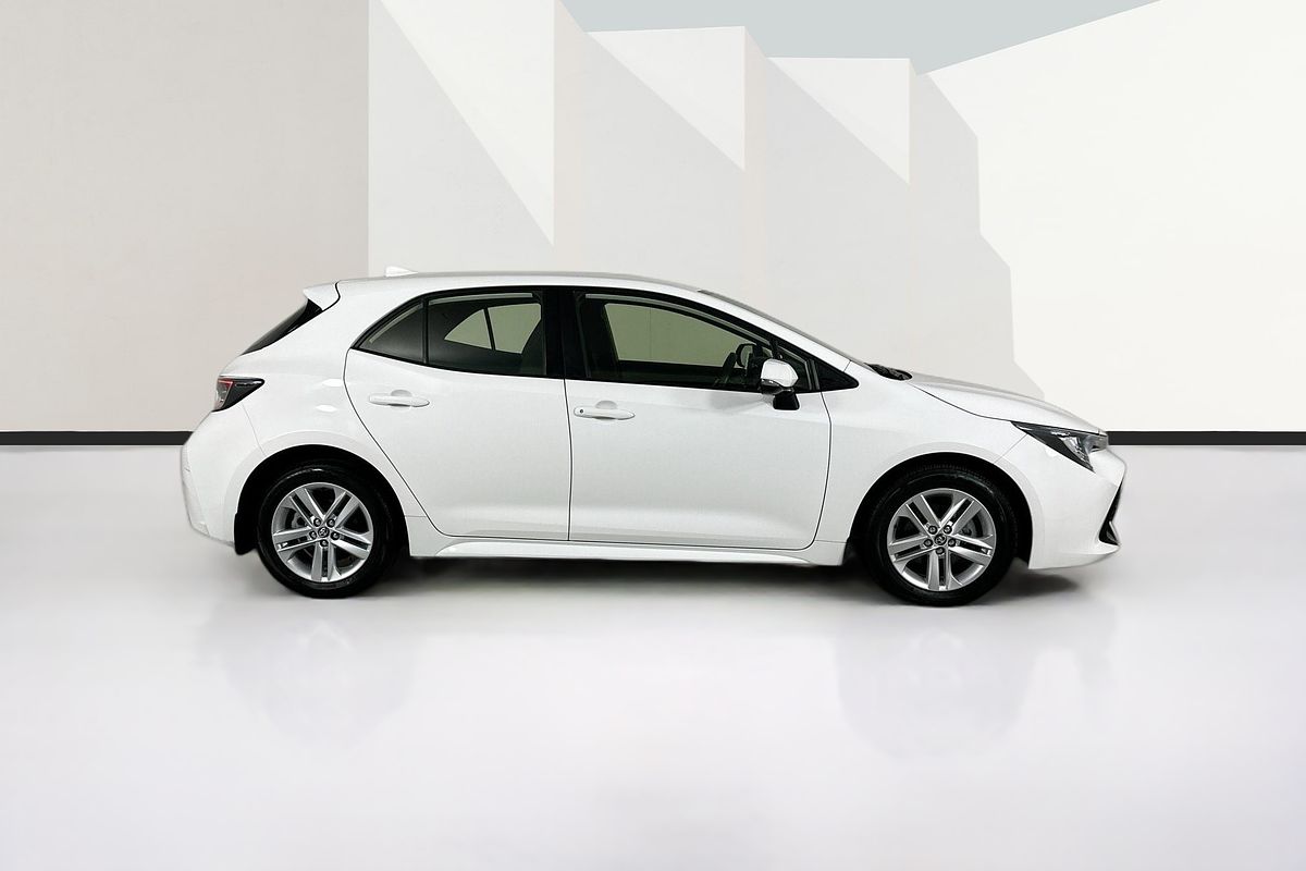 2022 Toyota COROLLA ASCENT SPORT MZEA12R