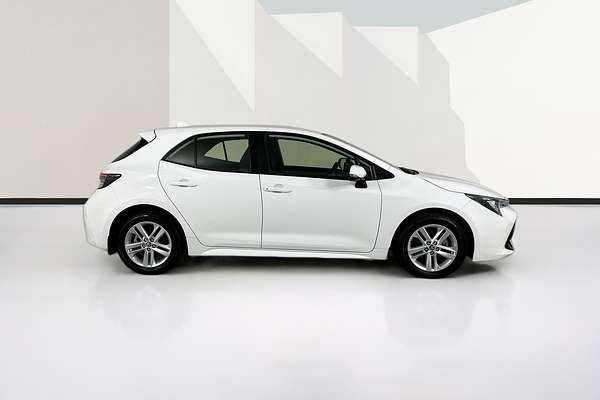 2022 Toyota COROLLA ASCENT SPORT MZEA12R