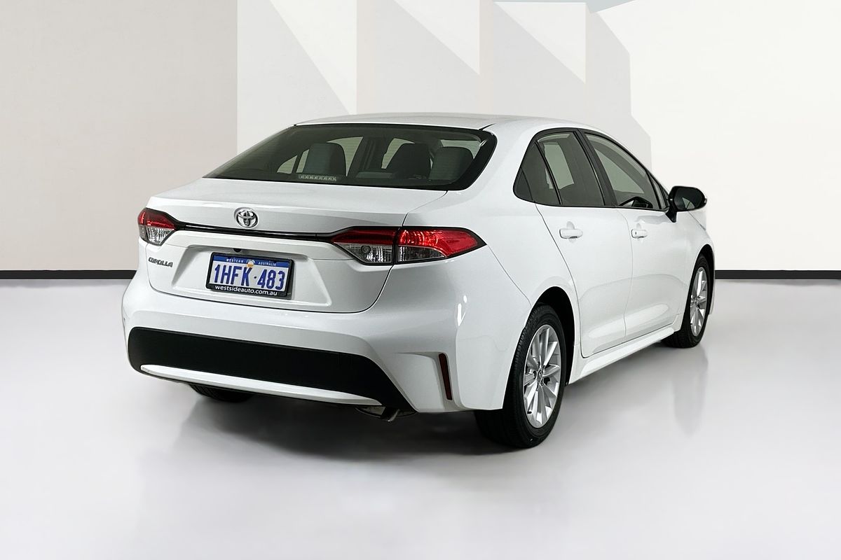 2021 Toyota COROLLA ASCENT SPORT MZEA12R