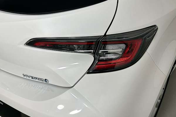 2021 Toyota COROLLA ASCENT SPORT HYBRID ZWE211R