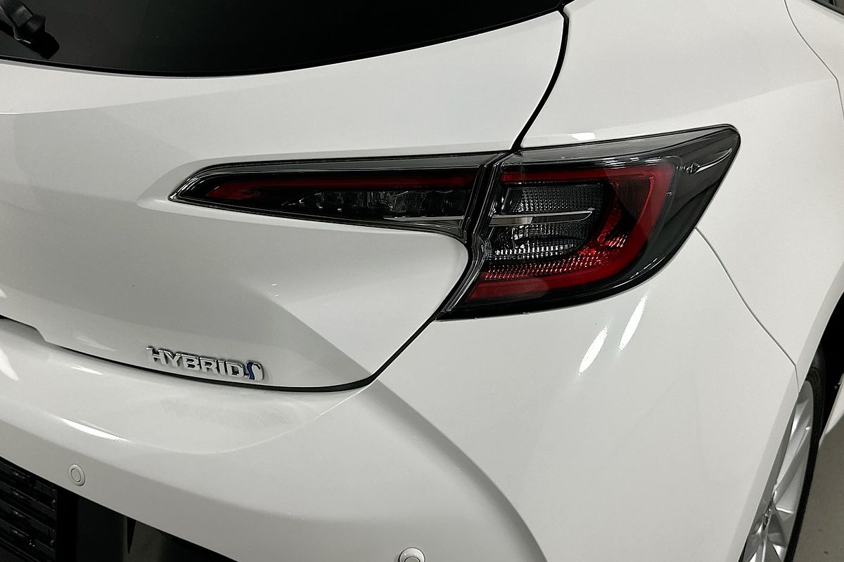 2020 Toyota COROLLA ASCENT SPORT HYBRID ZWE211R