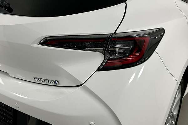2020 Toyota COROLLA ASCENT SPORT HYBRID ZWE211R