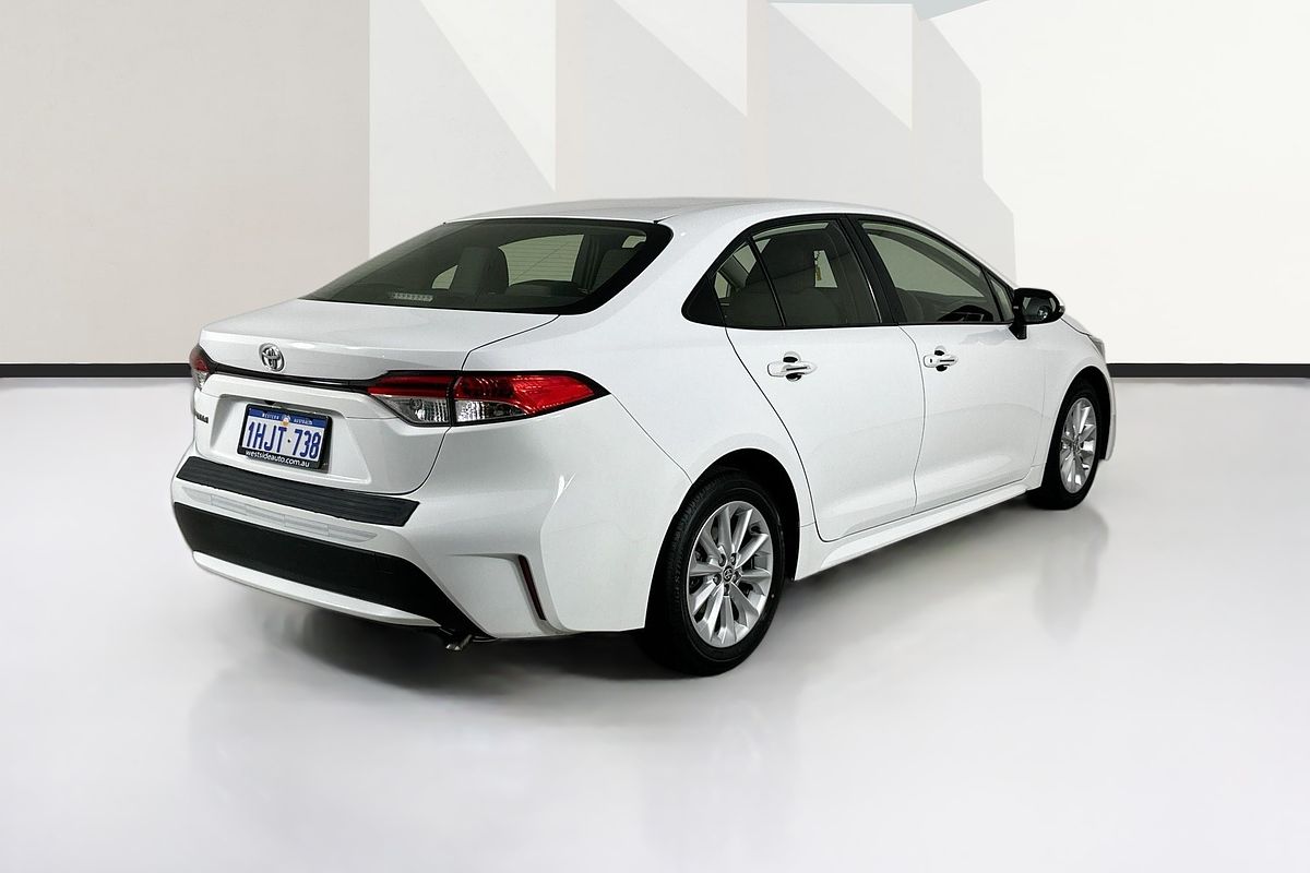 2021 Toyota COROLLA ASCENT SPORT MZEA12R