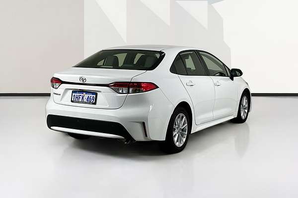 2021 Toyota COROLLA ASCENT SPORT MZEA12R