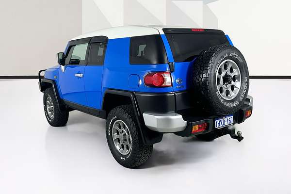 2011 Toyota FJ CRUISER  GSJ15R