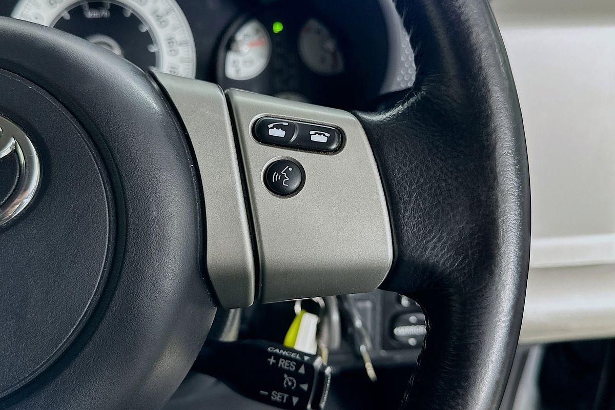 2013 Toyota FJ CRUISER  GSJ15R