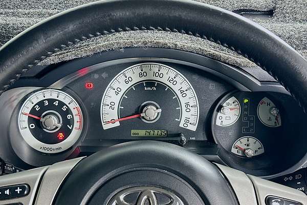 2013 Toyota FJ CRUISER  GSJ15R