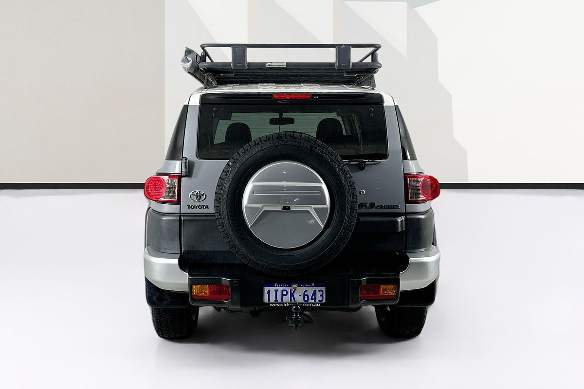 2013 Toyota FJ CRUISER  GSJ15R