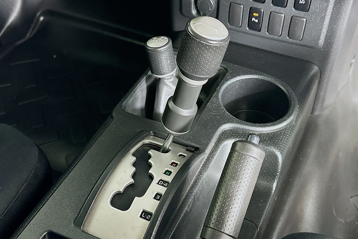 2012 Toyota FJ CRUISER  GSJ15R