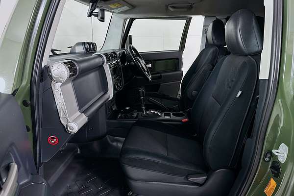 2012 Toyota FJ CRUISER  GSJ15R