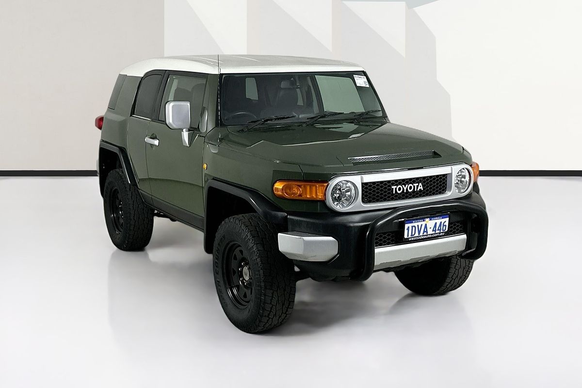 2012 Toyota FJ CRUISER  GSJ15R