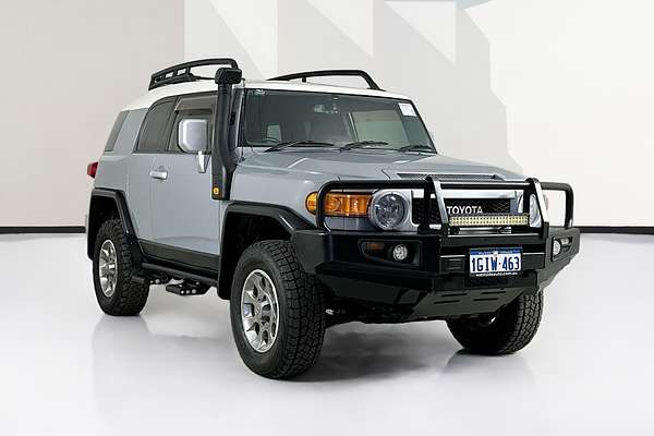 2012 Toyota FJ CRUISER  GSJ15R
