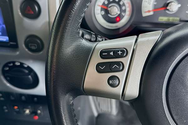 2012 Toyota FJ CRUISER  GSJ15R