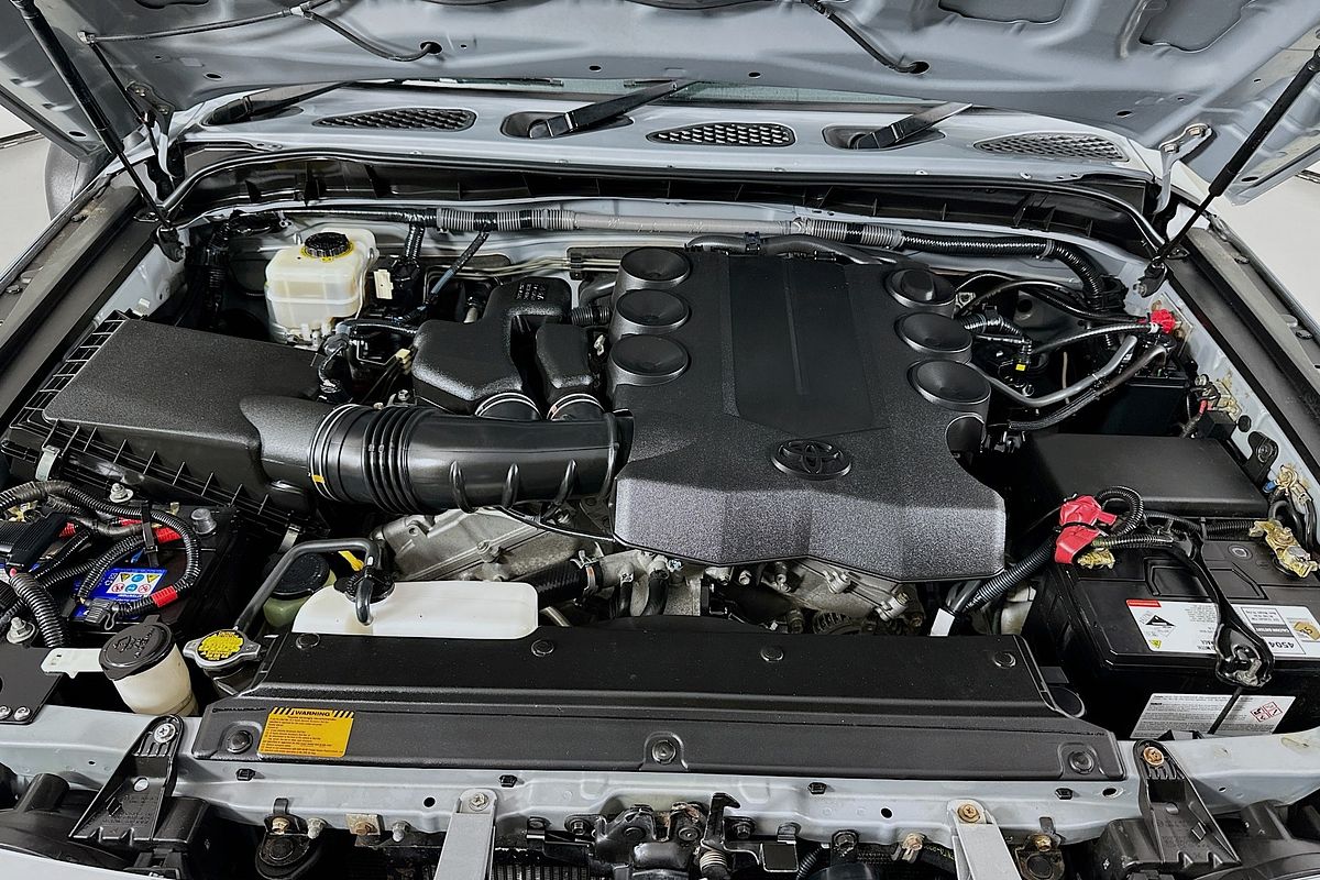 2012 Toyota FJ CRUISER  GSJ15R