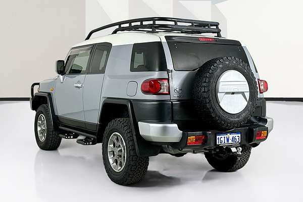 2012 Toyota FJ CRUISER  GSJ15R