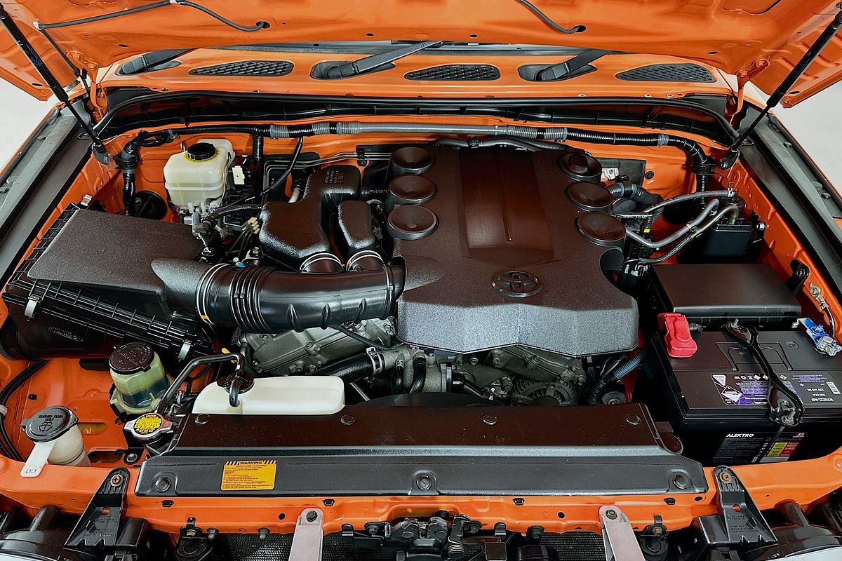 2012 Toyota FJ CRUISER  GSJ15R
