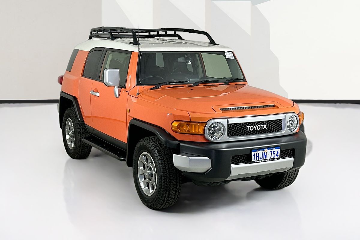 2012 Toyota FJ CRUISER  GSJ15R
