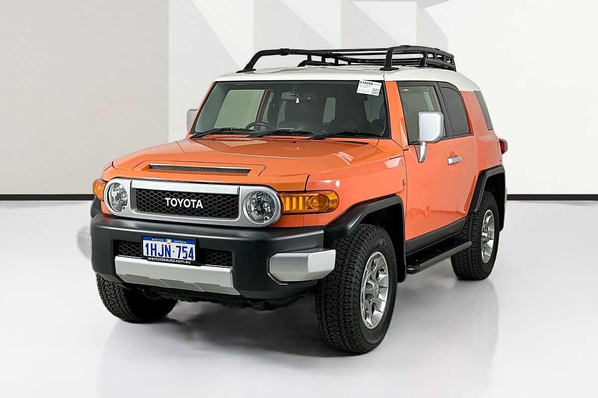2012 Toyota FJ CRUISER  GSJ15R