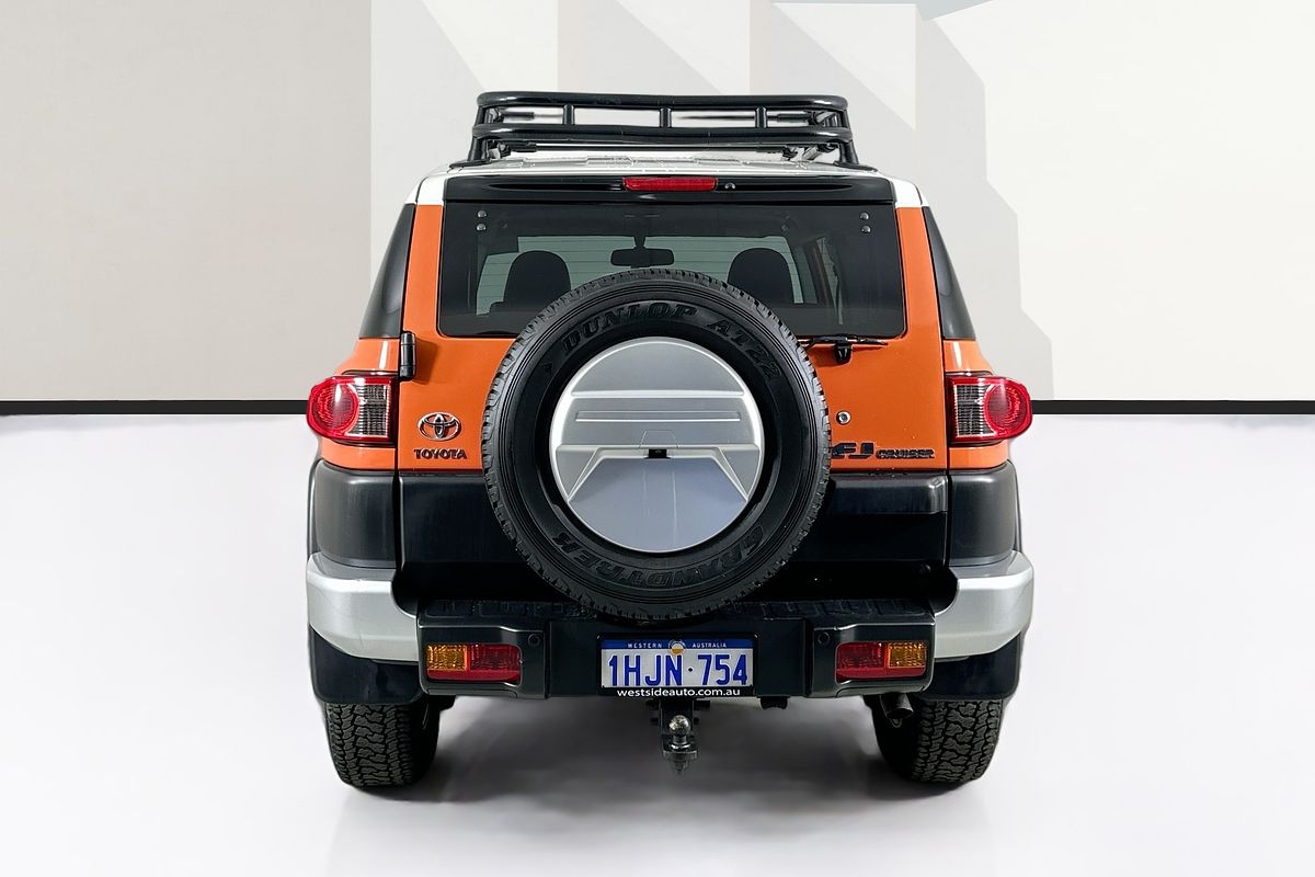 2012 Toyota FJ CRUISER  GSJ15R