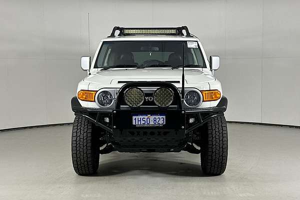 2013 Toyota FJ CRUISER  GSJ15R