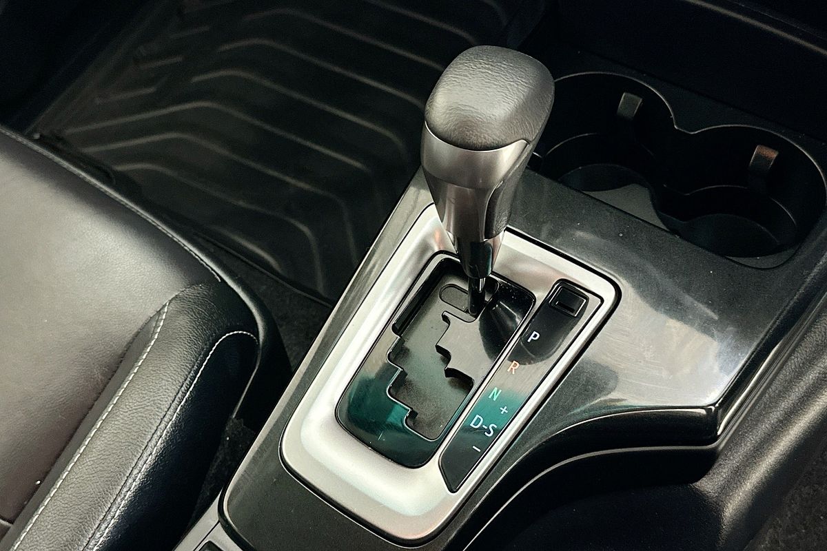 2024 Toyota FORTUNER GXL PREMIUM INTERIOR GUN156R