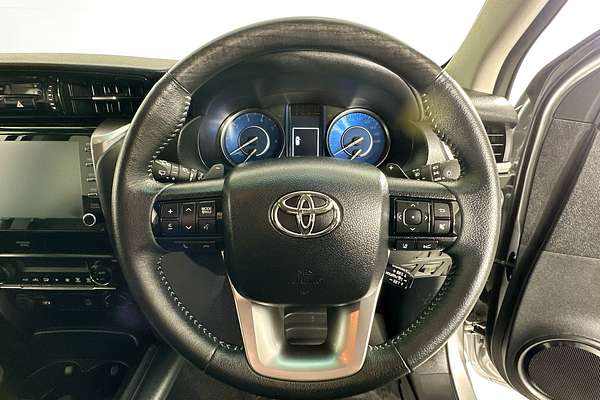 2024 Toyota FORTUNER GXL PREMIUM INTERIOR GUN156R