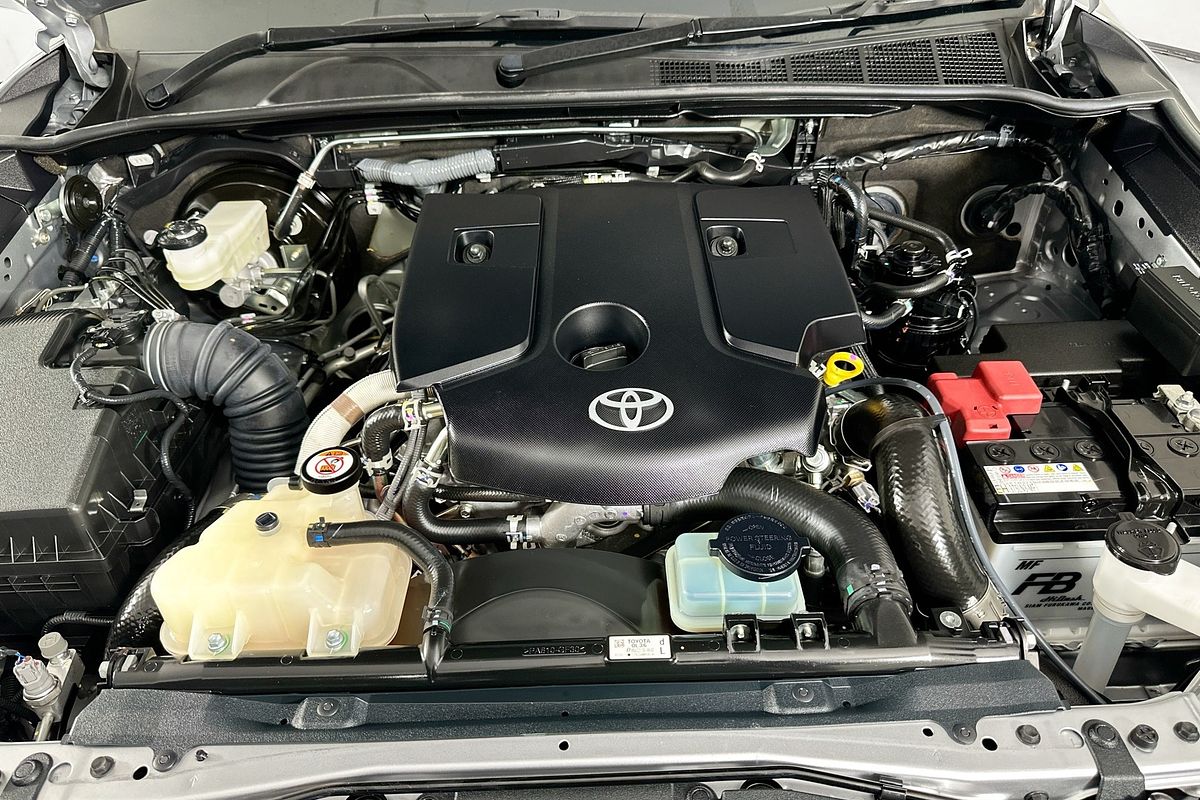 2024 Toyota FORTUNER GXL PREMIUM INTERIOR GUN156R
