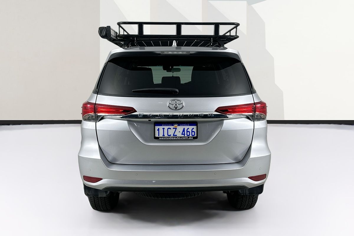 2024 Toyota FORTUNER GXL PREMIUM INTERIOR GUN156R