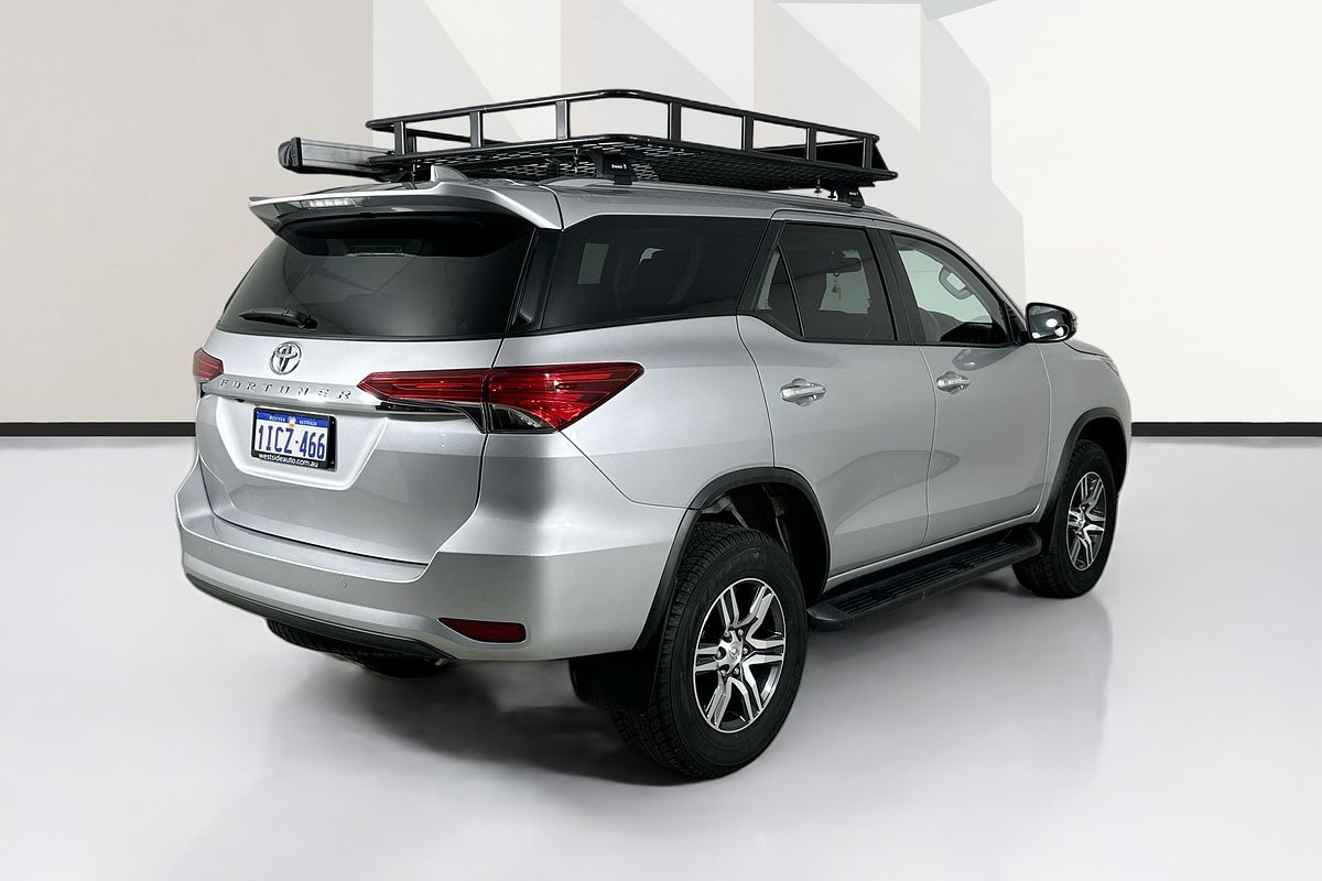2024 Toyota FORTUNER GXL PREMIUM INTERIOR GUN156R