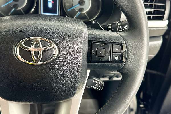 2016 Toyota FORTUNER CRUSADE GUN156R