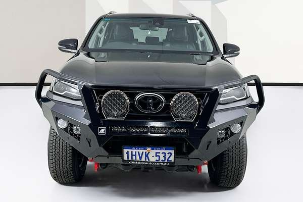 2022 Toyota FORTUNER GXL PREMIUM INTERIOR GUN156R