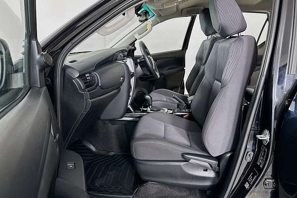 2023 Toyota Fortuner GX GUN156R