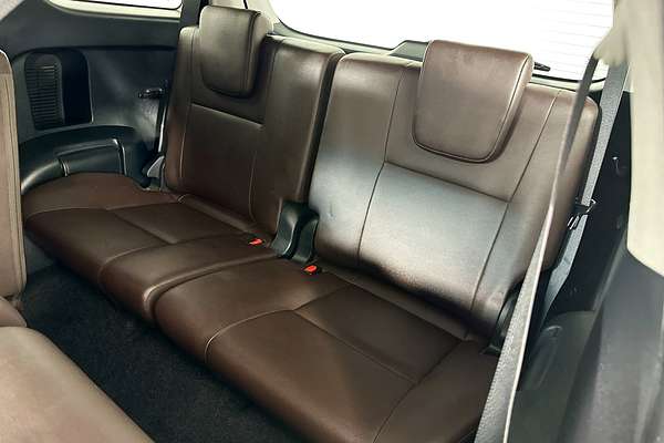 2016 Toyota FORTUNER CRUSADE GUN156R