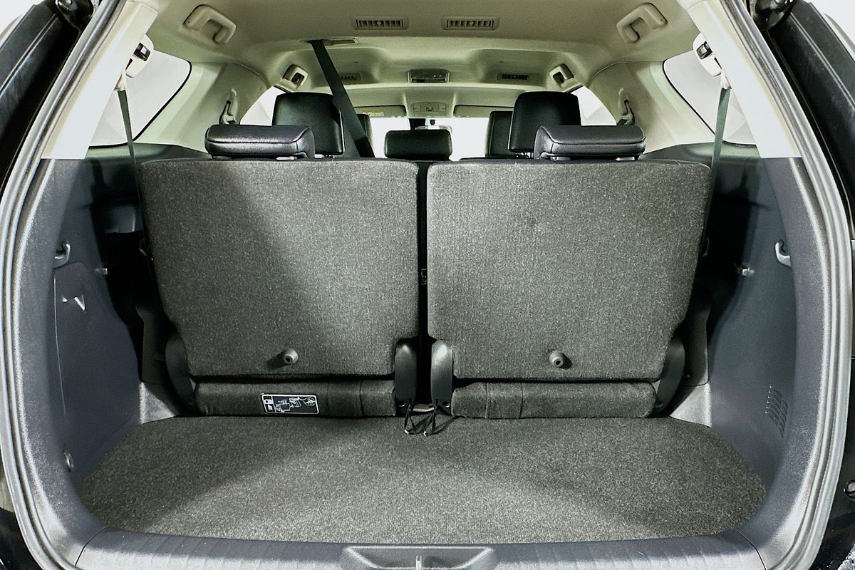 2022 Toyota FORTUNER GXL PREMIUM INTERIOR GUN156R